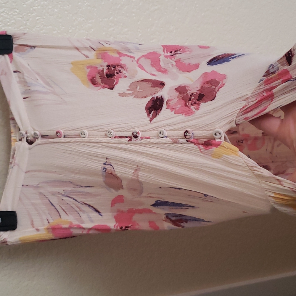Billabong Cream Floral Maxi Skirt with Pink and Blue Accents - Picture 6 of 12